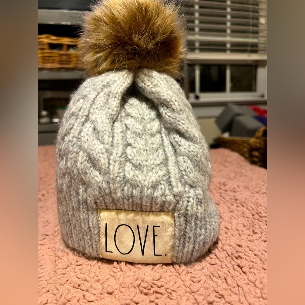 Rae Dunn warm hat